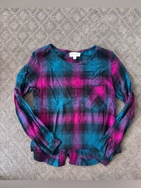 Women’s Cloth & stone Teal and Magenta Plaid Top Lace up back blouse size xS